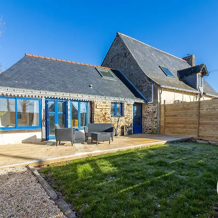 펜션 Charmante Maison En Anjou Bleu, 2 Pers, Terrasse, Poele A Bois, Equipements Bebe, Cuisine Equipee - Fr-1-622-72